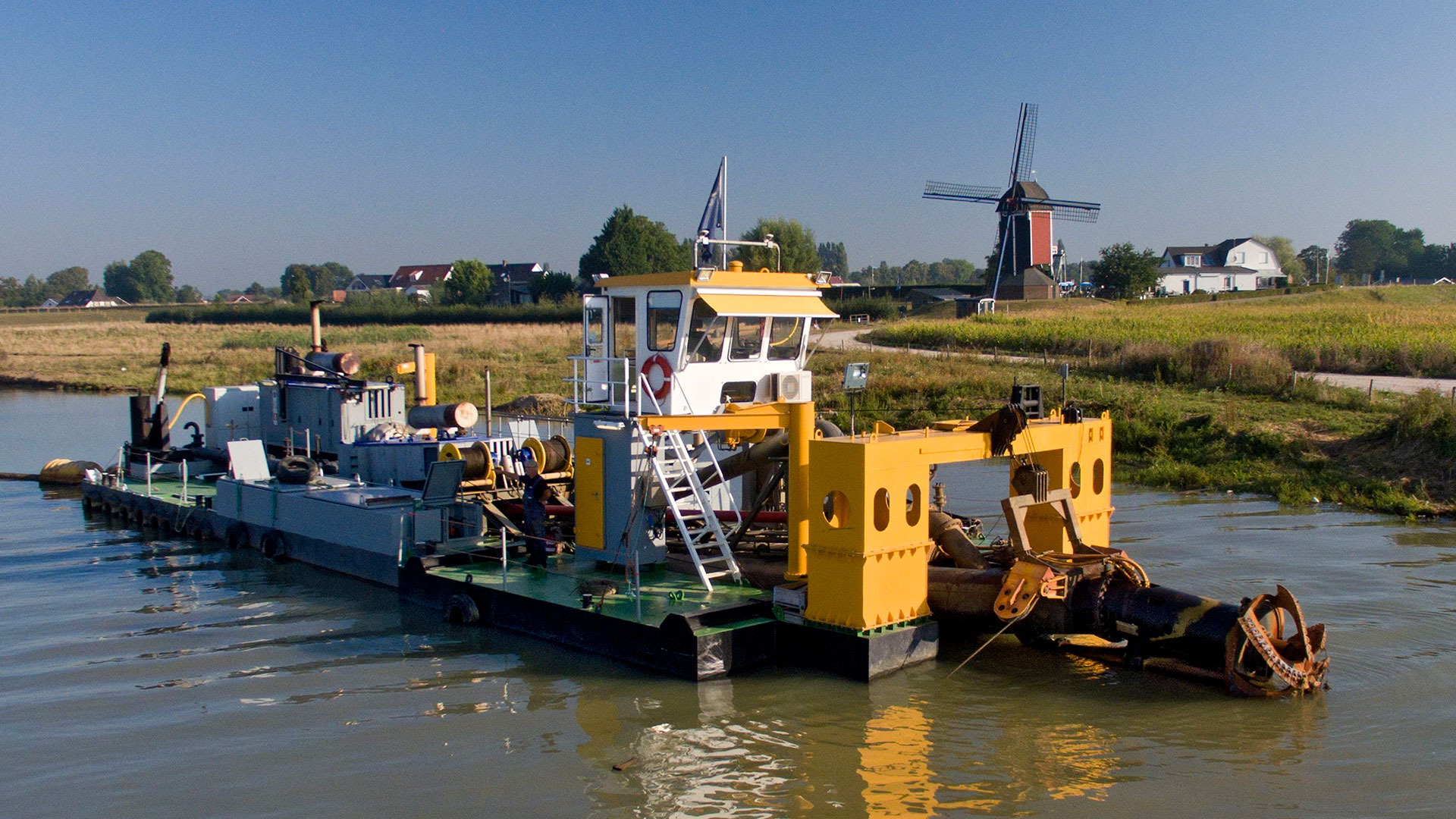 Royal Smals hoofd technisch onderhoud. Royal Smals hoofd technisch onderhoud.